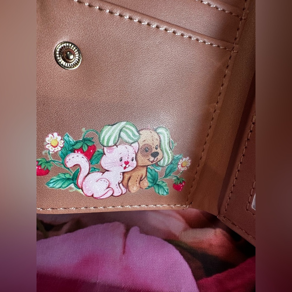 Strawberry Shortcake Wallet - Picture 9 of 9